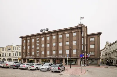 Grand Hotel Viljandi Отели в г. 