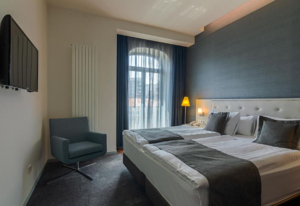 行政特大床套房