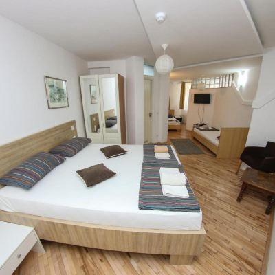 Apartment with Balcony Hotel Hayat Promo Code