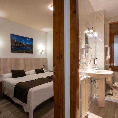 Interior Double Room Marco Polo Promo Code