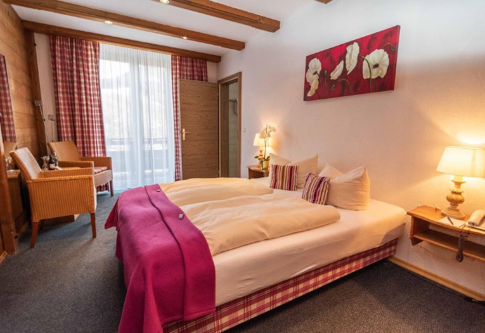 Seehotel Schlierseer HofDouble Room with Mountain View