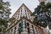 Old Bank Hotel - Lion Roars Hotels & Lodges Hotel di 
