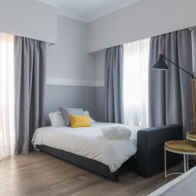 Triple Room Velázquez 45 by Pillow Promo Code