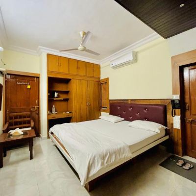 Deluxe Room Royal Palms Promo Code