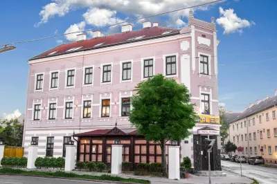 Hotel Muse Ξενοδοχεία στην πόλη 
