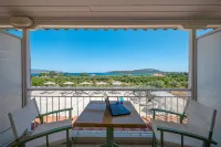 Leonidas Resort