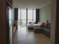 Roxy Beach Apartment Hotéis em Lundu