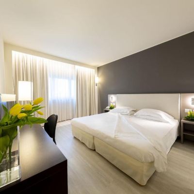 Comfort Double Room The Sydney Hotel Promo Code