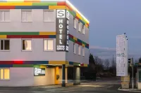 Shome Hotel Graz I Self Check-in I Free Parking Hotel di 