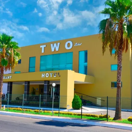 Hotel Two Select