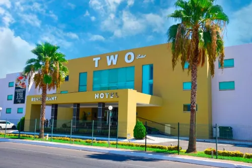 Hotel Two Select
