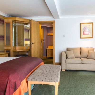 Suite Hellidon Lakes Hotel Promo Code