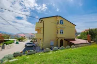 Apartments Mirjana