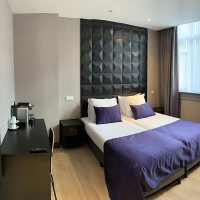 Twin Room Hotel de Looier Promo Code