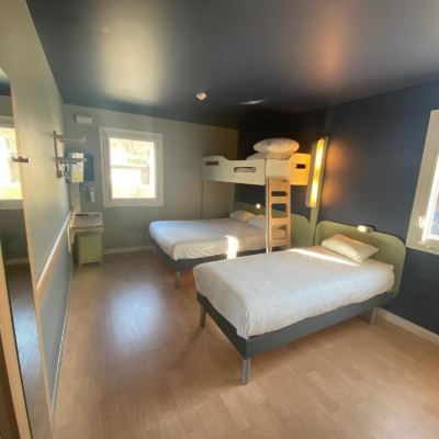 家庭房 薩萊切宜必思經濟酒店優惠