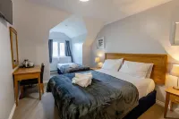 The Angel Hotel Отели в г. 