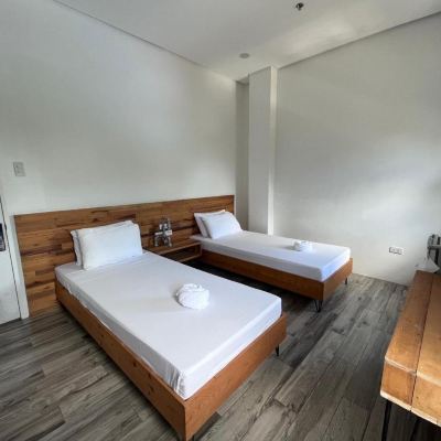 豪華雙床房 藍色瀉湖酒套房酒店優惠