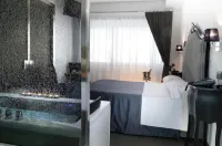 Barbarella Suite