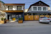 People Hostel & Coworking Hotels in 