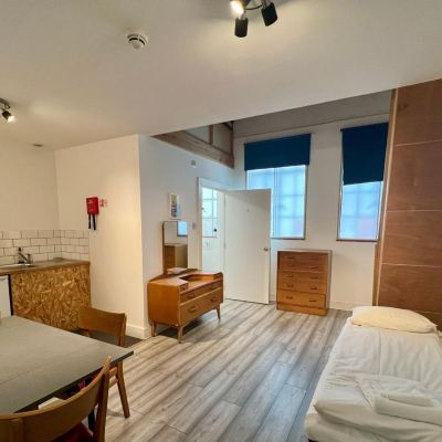 Family Room with Private Bathroom Green Rooms Promo Code