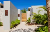 Nizuc Resort & Spa