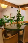 Hummingbird Inn