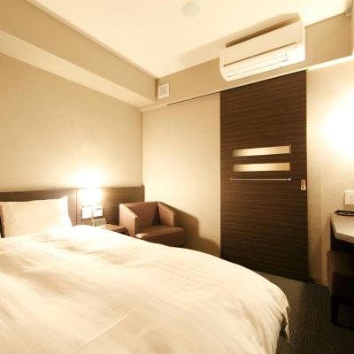 デラックスルーム(ダブル)(喫煙) 天然温泉　霧桜の湯　ドーミーイン鹿児島 クーポン