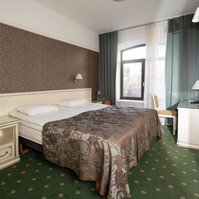 豪華雙人房 聖芭芭拉酒店優惠