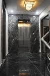 Hotel Violett Doors