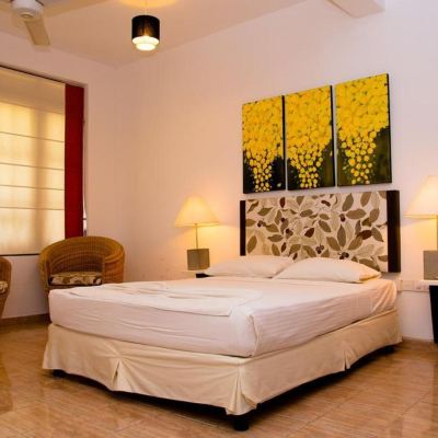 Deluxe Double Room The Kent Promo Code