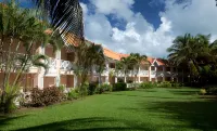 Coco Reef Resort & Spa Hotel a 