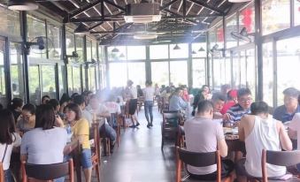 Lakeside Dai Lai Hotel - Housity