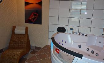 Hotel Wildunger Hof - Housity