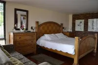 Miravalle Suites Hotel di 