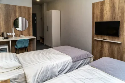 River Khaus Mini-Hotel Các khách sạn ở 