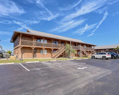 Lake View -Fresh & New-Bass N Sun-Pool-King Bed Hotele w: Clewiston
