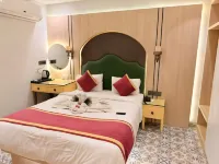 Hotel The Raghavas'