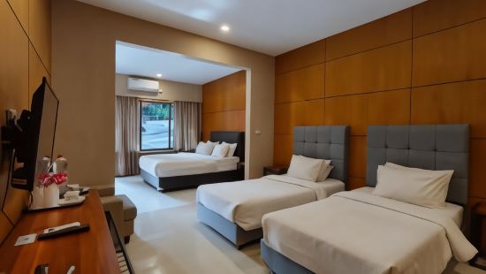 Karang Sari Hotel