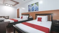 RedDoorz @ Nick Hotel Isabela