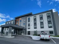 Comfort Inn & Suites Hotels in Lanark County