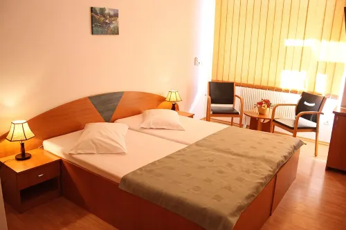 Hotel Sir Lujerului