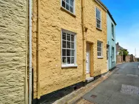 Cottage in Kingsand by Stunning Beach Views Hotels in Maker-with-Rame