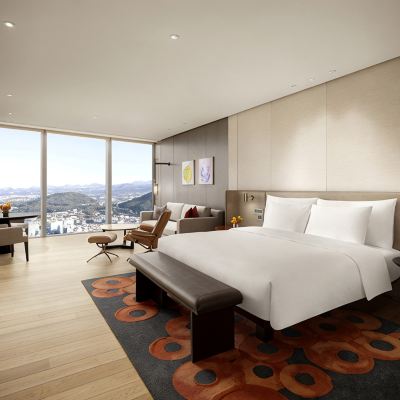 65平米嘉賓軒大床房 Grand Hyatt Jeju優惠