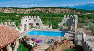 Chateau Mere Hotels in 