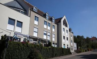 Hotel im Kaiserpark - Housity