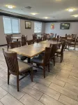Super 8 by Wyndham Milwaukee Airport
