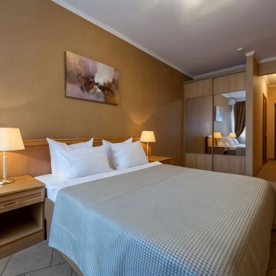 Standard Double Room New Promo Code