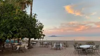 Hotel Oasis