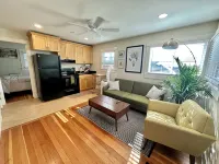 Cozy apartment in wonderful Bend with WiFi, AC