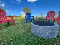 Star glazing Tiny house off grid peaceful Stone Mountain State Park and Fire pit Ξενοδοχεία στην πόλη Traphill